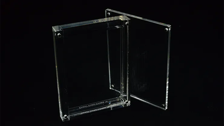 Carat XMC Metal Card Display