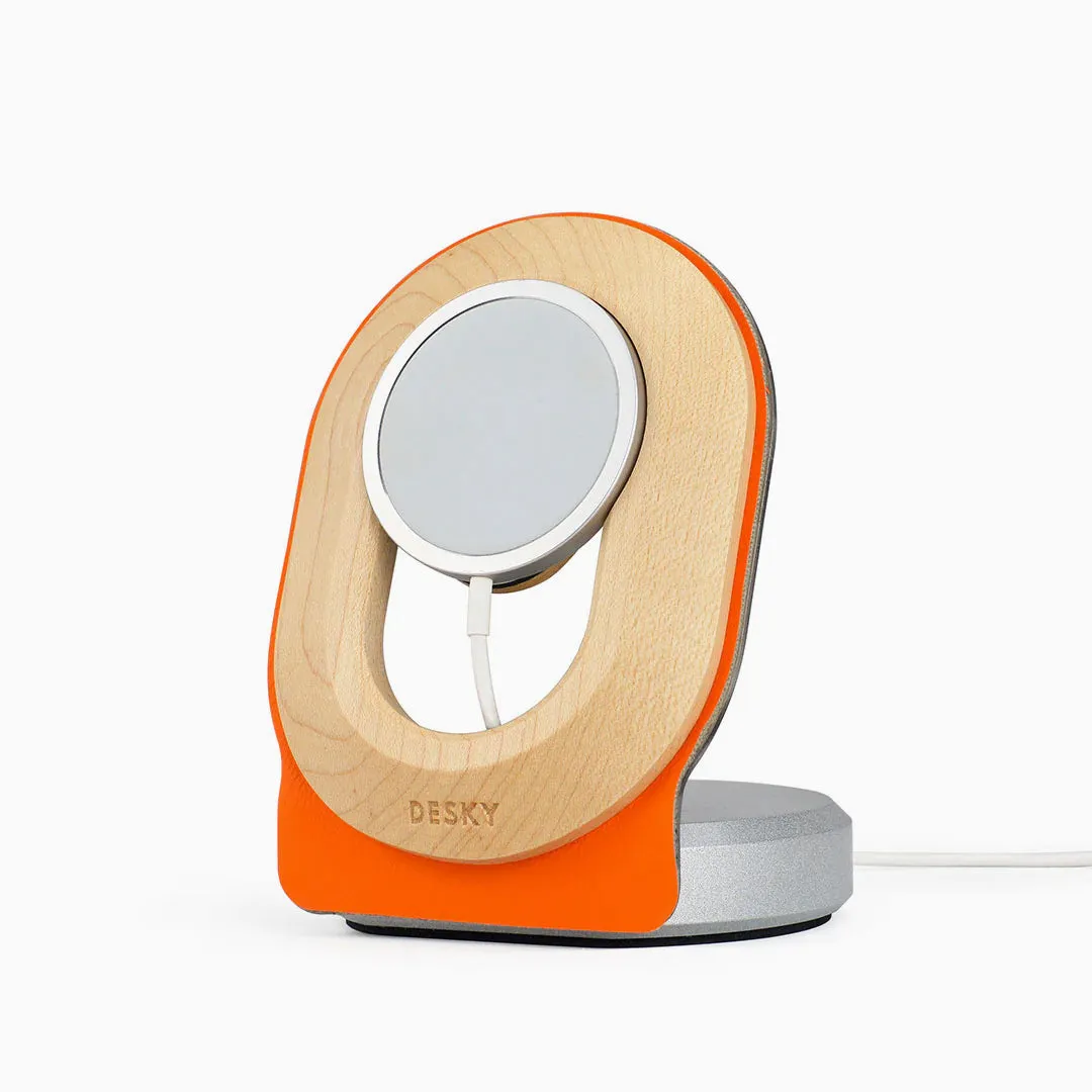 Desky Wooden Magsafe Stand