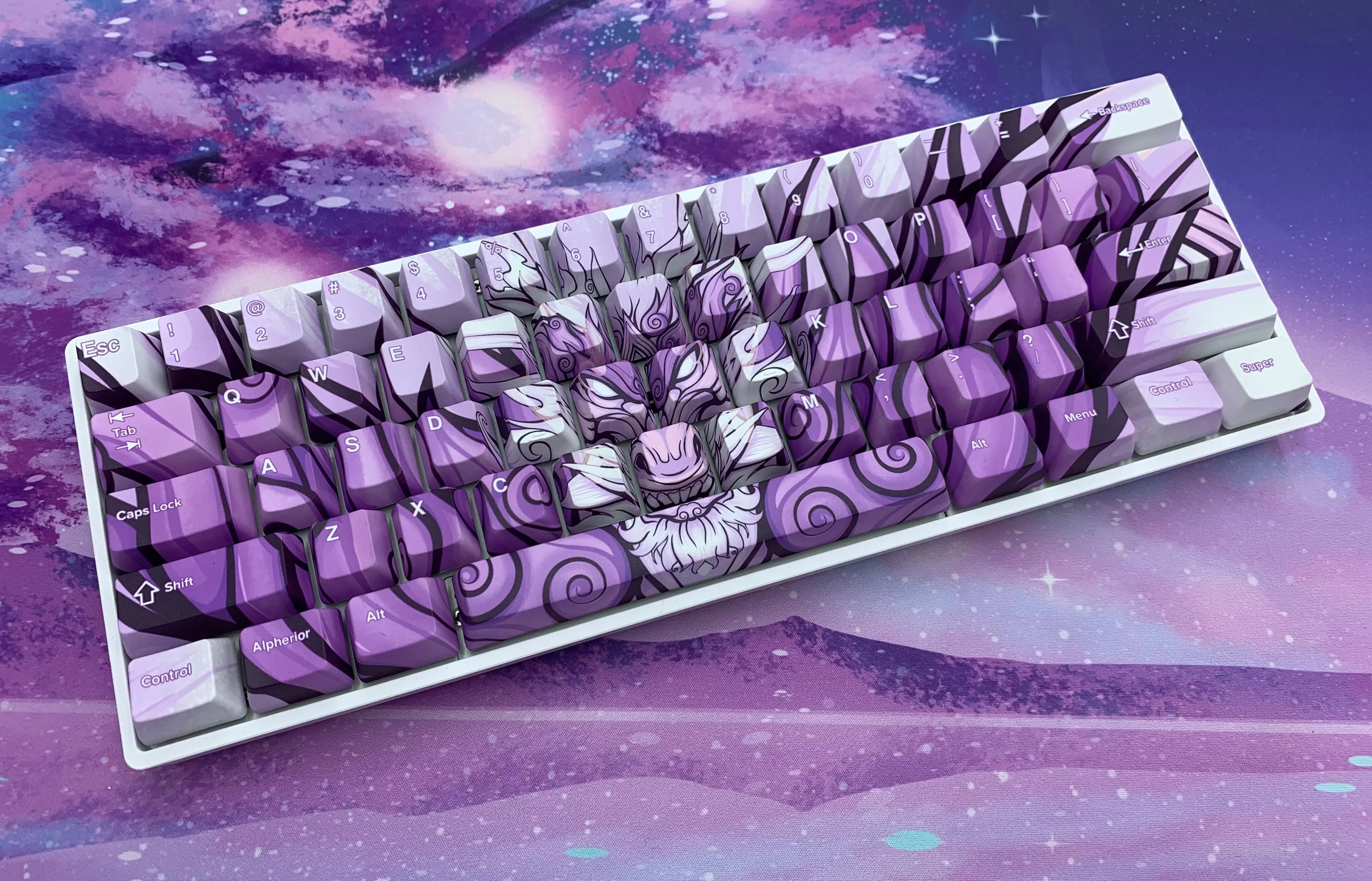 Hayabusa 60% Keyboard - Lavender Oni Dragon