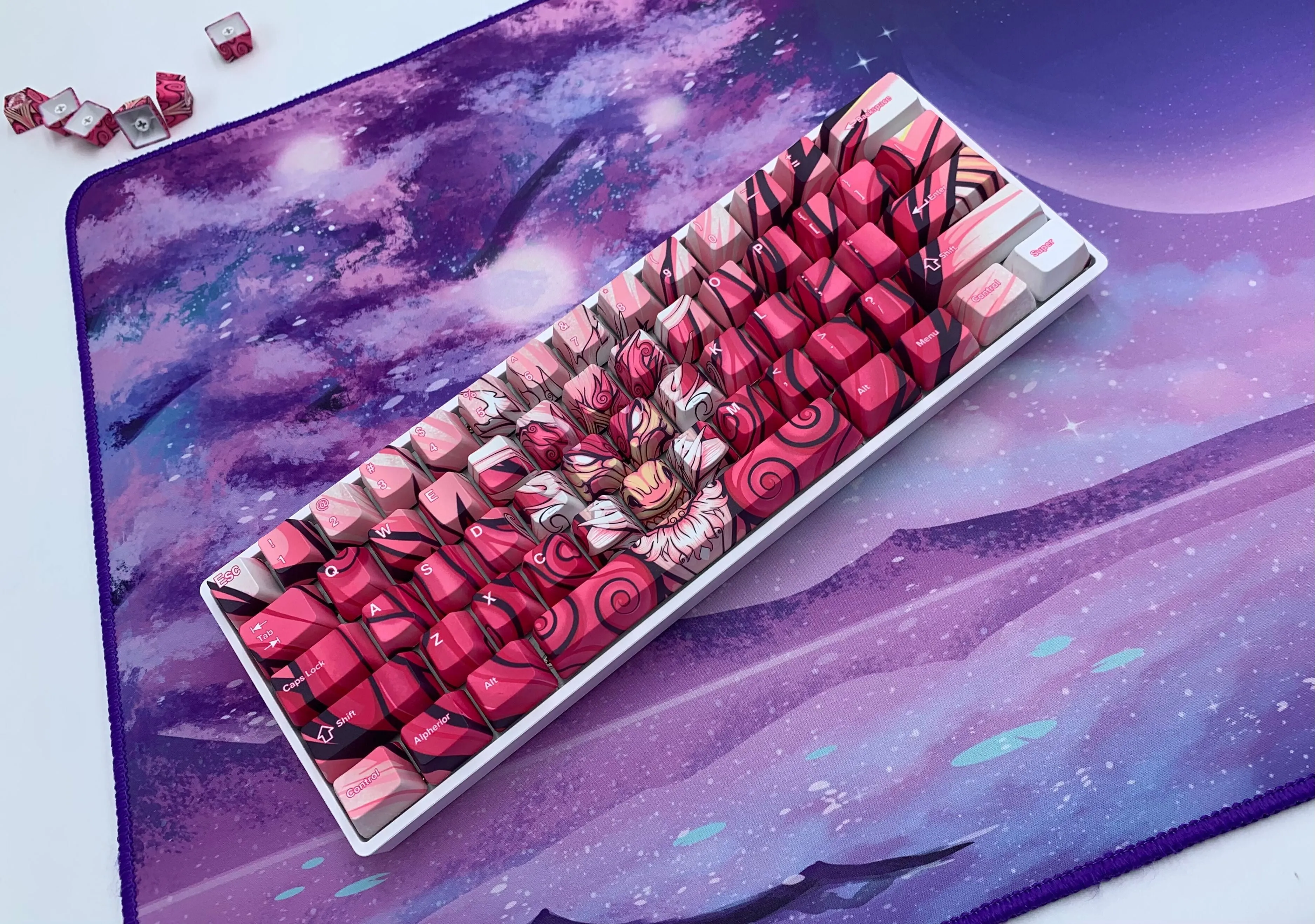 Hayabusa 60% Keyboard - Pink Oni Dragon