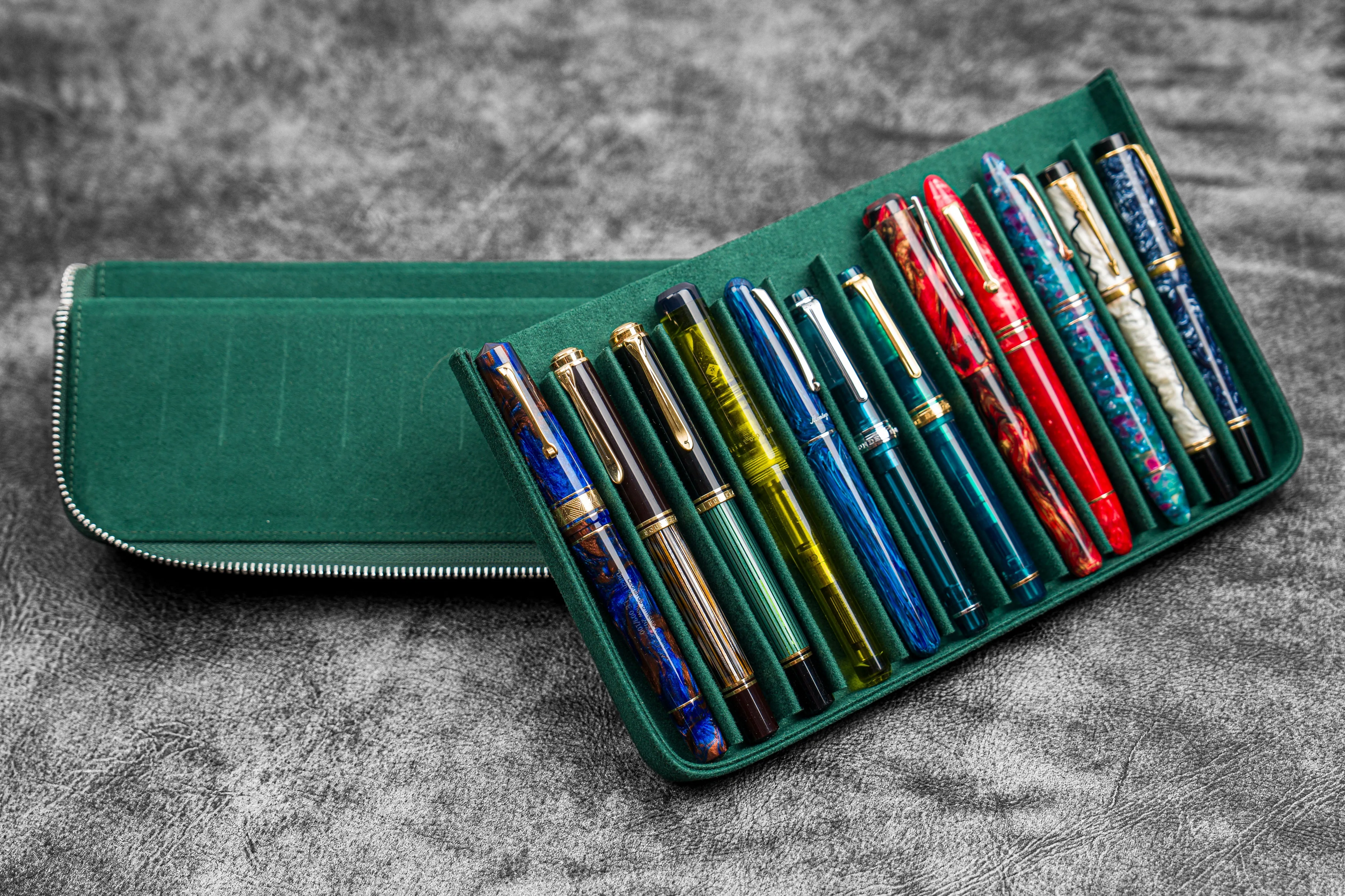 Leather Zippered Magnum Opus 12 Slots Hard Pen Case with Removable Pen Tray - Crazy Horse Forest Green