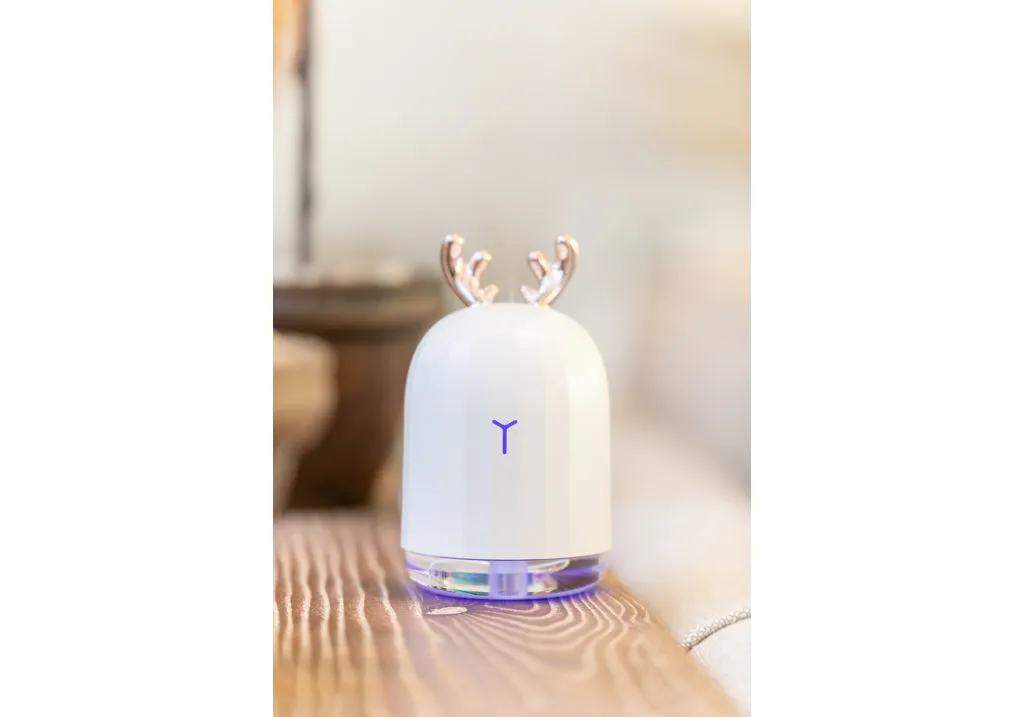 Luxe White Reindeer Travel Humidifier with LED Spectrum Nightlight