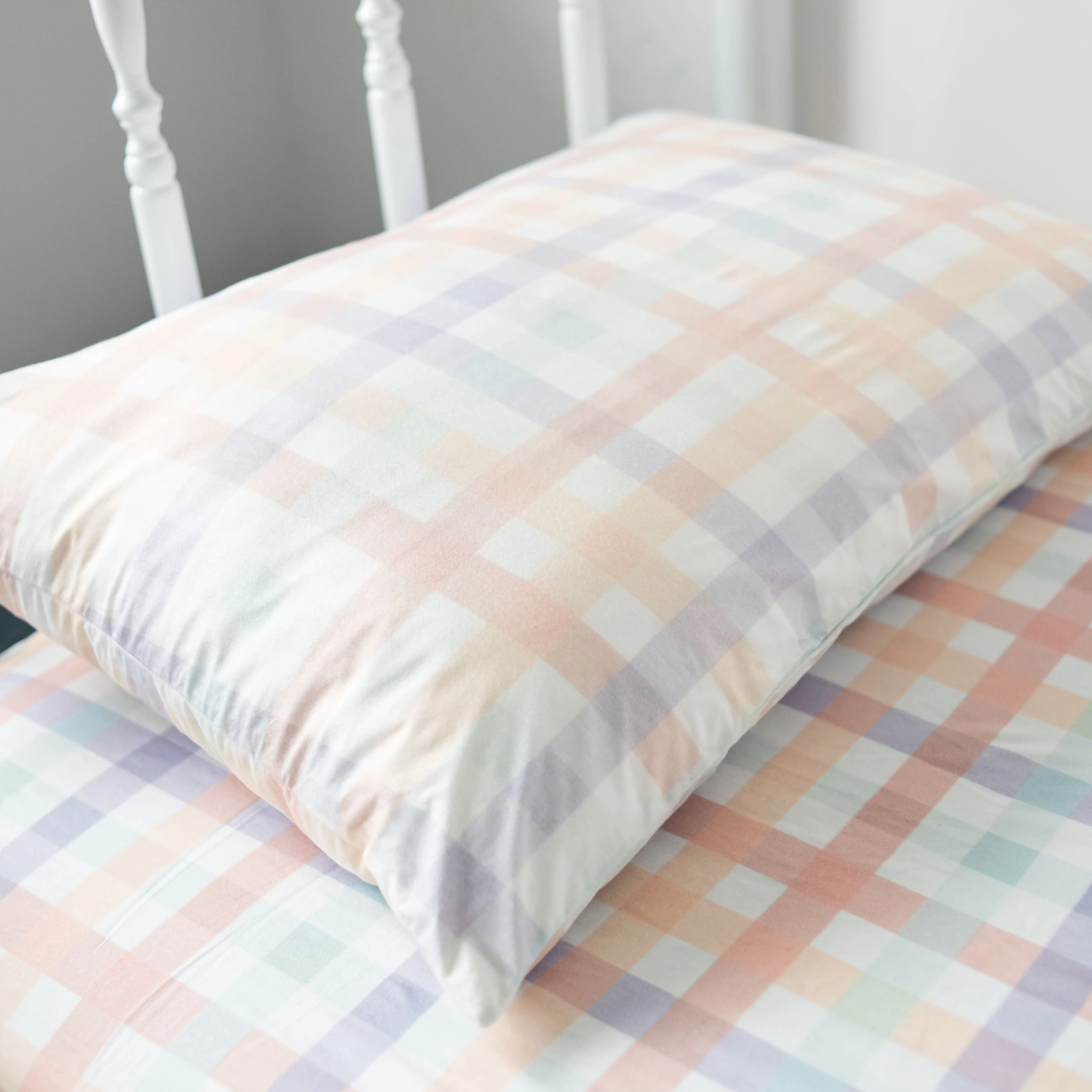 No-Leak Bamboo Pillow Case | Spring Gingham