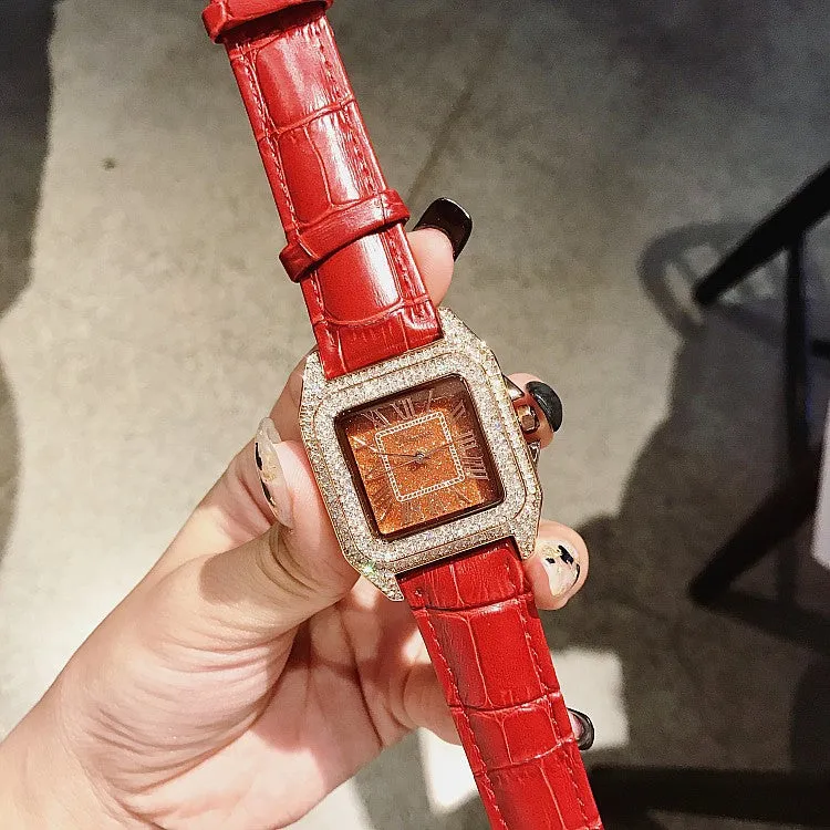 Retro Golden Frame Women's Watch